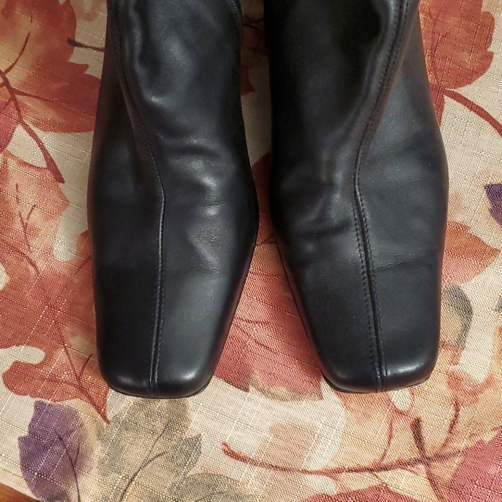 Leather boots - Picture 3 of 4